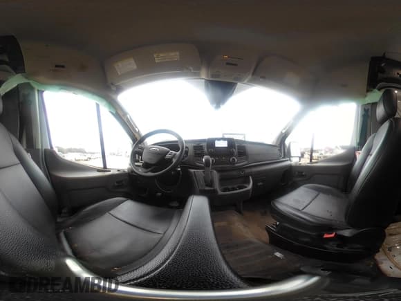 ✅ 2023 Ford Transit Cargo • VIN: 1FTBR3X87PKB82399 • Lot: 41368268. Wystawiony na IAAI z przebiegiem 19 374 mil. Bezpłatny archiwum sprzedaży aukcyjnych z USA i szczegółowy raport historii pojazdu na DreamBid. Zdjęcie 19.