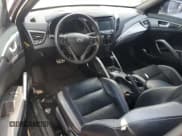 ✅ 2016 Hyundai Veloster Turbo • VIN: KMHTC6AE3GU264278 • Lot: 49557415. Wystawiony na Copart z przebiegiem Nie podano. Bezpłatny archiwum sprzedaży aukcyjnych z USA i szczegółowy raport historii pojazdu na DreamBid. Zdjęcie 8.