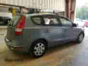 2010 Hyundai Elantra SE z VIN KMHDC8AE7AU060896, wystawiony jako Copart lot #71583564 z przebiegiem 123 991 mil mil oraz Szkoda całkowita • Salvage title. Historia ofert i sprzedaży dostępna na DreamBid. Obrazek 3.