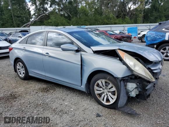 2012 Hyundai Sonata GLS with VIN 5NPEB4AC1CH319883, listed as a Copart auction lot 84568685 with 206,517 mi miles and Salvage title. Bid and sale history available at DreamBid. Image 4.