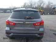 ✅ 2018 Mitsubishi Outlander ES • VIN: JA4AP3AU9JU024255 • Lot: 43906505. Listed on IAAI with 85,982 mi. Free auction sales archive from the USA and detailed vehicle history report at DreamBid. Image 16.