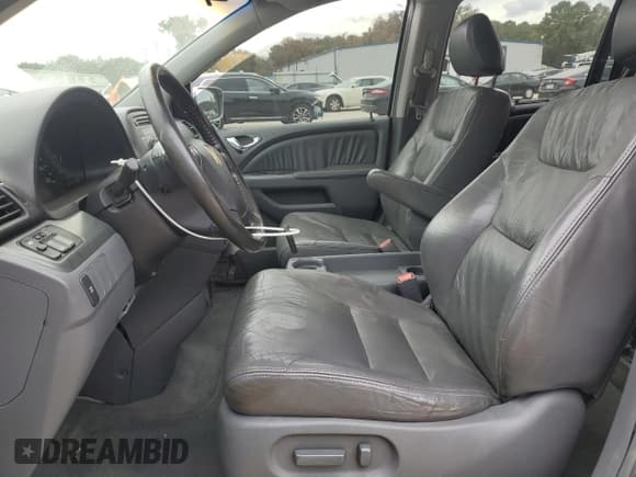 ✅ 2006 Honda Odyssey EX-L • VIN: 5FNRL38636B447585 • Lot: 82760205. Listed on Copart with 281,243 mi. Free auction sales archive from the USA and detailed vehicle history report at DreamBid. Image 7.