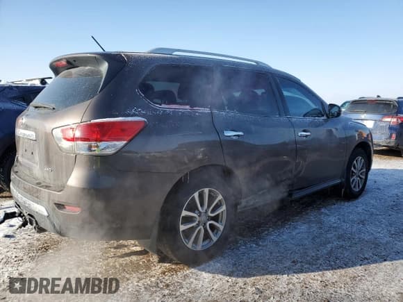 ✅ 2015 Nissan Pathfinder Platinum • VIN: 5N1AR2MM1FC692906 • Lot: 45949925. Listed on Copart with 200,467 mi. Free auction sales archive from the USA and detailed vehicle history report at DreamBid. Image 3.