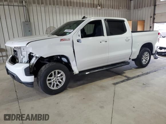 ✅ 2021 Chevrolet Silverado 1500 RST • VIN: 3GCUYEET2MG225371 • Lot: 71009395. Wystawiony na Copart z przebiegiem 114 104 mil. Bezpłatny archiwum sprzedaży aukcyjnych z USA i szczegółowy raport historii pojazdu na DreamBid. Zdjęcie 1.