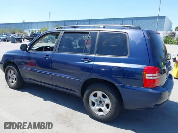 2002 Toyota Highlander с VIN JTEGD21A920033132, выставлен на аукционе IAAI как лот 42331519 с пробегом 243 828 миль миль и . История ставок и продаж доступна на DreamBid. Изображение 3.
