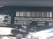 ✅ 2022 Jeep Renegade Latitude • VIN: ZACNJDB15NPN79453 • Lot: 43076701. Wystawiony na IAAI z przebiegiem Nie podano. Bezpłatny archiwum sprzedaży aukcyjnych z USA i szczegółowy raport historii pojazdu na DreamBid. Zdjęcie 9.