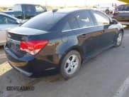 ✅ 2015 Chevrolet Cruze LT • VIN: 1G1PC5SB8F7193377 • Lot: 43623806. Listed on IAAI with 87,587 mi. Free auction sales archive from the USA and detailed vehicle history report at DreamBid. Image 4.