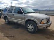 ✅ 1999 Oldsmobile Bravada • VIN: 1GHDT13W7X2720659 • Lot: 85552105. Wystawiony na Copart z przebiegiem 206 014 mil. Bezpłatny archiwum sprzedaży aukcyjnych z USA i szczegółowy raport historii pojazdu na DreamBid. Zdjęcie 4.