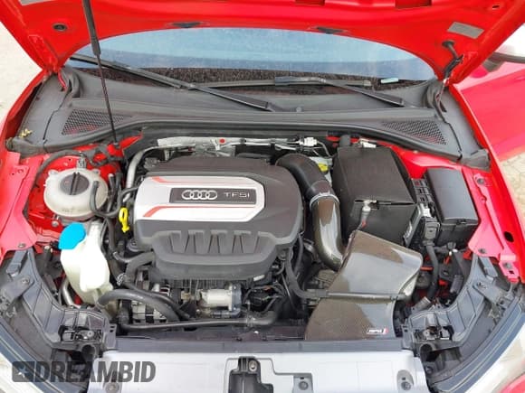 ✅ 2015 Audi S3 Prestige • VIN: WAUFFGFF3F1074252 • Lot: 42964320. Wystawiony na IAAI z przebiegiem 99 355 mil. Bezpłatny archiwum sprzedaży aukcyjnych z USA i szczegółowy raport historii pojazdu na DreamBid. Zdjęcie 10.