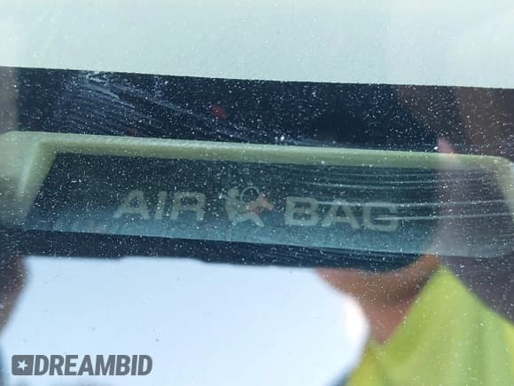 ✅ 2003 Ford Escape XLT Popular 2 • VIN: 1FMCU93163KA62727 • Lot: 43903448. Listed on IAAI with 227,438 mi. Free auction sales archive from the USA and detailed vehicle history report at DreamBid. Image 12.