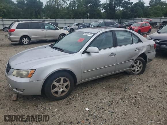 2006 Hyundai Sonata GLS с VIN KMHEU46C76A086442, выставлен на аукционе Copart как лот 65901684 с пробегом 194 040 миль миль и Чистый • Clean title. История ставок и продаж доступна на DreamBid. Изображение 1.