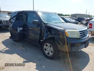 2014 Honda Pilot LX with VIN 5FNYF3H25EB027499, listed as a IAAI auction lot 43236650 with 175,935 mi miles and . Bid and sale history available at DreamBid. Image 1.