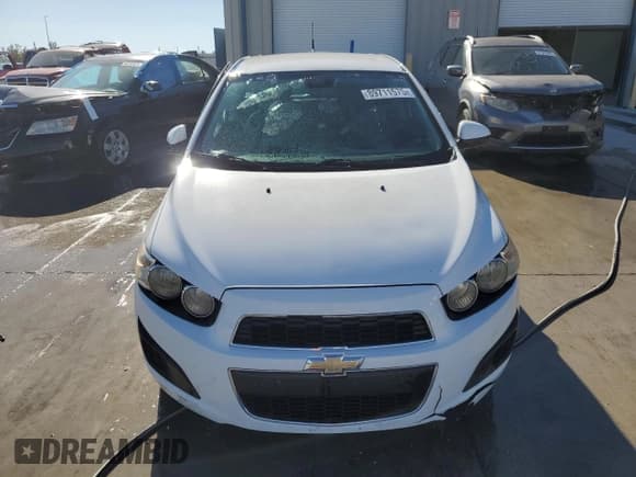 ✅ 2013 Chevrolet Sonic LS • VIN: 1G1JA6SH7D4105505 • Lot: 89711575. Listed on Copart with 153,409 mi. Free auction sales archive from the USA and detailed vehicle history report at DreamBid. Image 5.