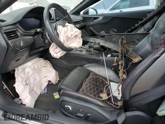 ✅ 2019 Audi RS 5 • VIN: WUAPWAF51KA906289 • Lot: 45682155. Listed on Copart with Not provided. Free auction sales archive from the USA and detailed vehicle history report at DreamBid. Image 7.