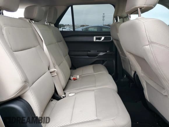 ✅ 2021 Ford Explorer • VIN: 1FMSK8BHXMGC23059 • Лот: 90513735. Опубликован ранее на Copart с пробегом 122 999 миль. Бесплатный доступ к архиву аукционных продаж из США и подробный отчёт об истории автомобиля на DreamBid. Изображение 11.