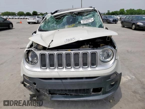✅ 2018 Jeep Renegade Limited • VIN: ZACCJADBXJPH49671 • Lot: 57353395. Wystawiony na Copart z przebiegiem 49 582 mil. Bezpłatny archiwum sprzedaży aukcyjnych z USA i szczegółowy raport historii pojazdu na DreamBid. Zdjęcie 5.