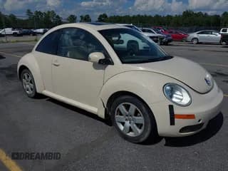 ✅ 2007 Volkswagen Beetle • VIN: 3VWRW31C27M511441 • Lot: 42850059. Wystawiony na IAAI z przebiegiem 200 236 mil. Bezpłatny archiwum sprzedaży aukcyjnych z USA i szczegółowy raport historii pojazdu na DreamBid. Zdjęcie 1.