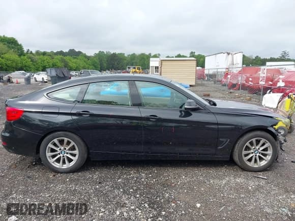 ✅ 2014 BMW 3 Series 328i Gran Turismo xDrive • VIN: WBA3X5C5XED556214 • Лот: 42123796. Опубликован ранее на IAAI с пробегом 102 159 миль. Бесплатный доступ к архиву аукционных продаж из США и подробный отчёт об истории автомобиля на DreamBid. Изображение 13.
