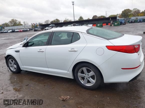 ✅ 2015 Kia Optima LX • VIN: KNAGM4A71F5575691 • Лот: 43584833. Опубликован ранее на IAAI с пробегом 160 809 миль. Бесплатный доступ к архиву аукционных продаж из США и подробный отчёт об истории автомобиля на DreamBid. Изображение 14.