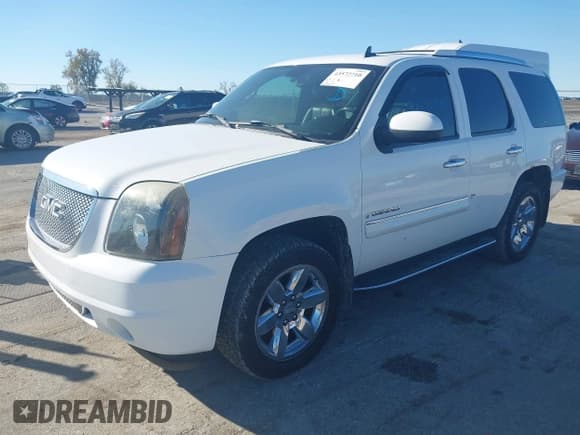 ✅ 2007 GMC Yukon Denali • VIN: 1GKFK63807J294369 • Лот: 43572710. Опубликован ранее на IAAI с пробегом 215 231 миль. Бесплатный доступ к архиву аукционных продаж из США и подробный отчёт об истории автомобиля на DreamBid. Изображение 2.