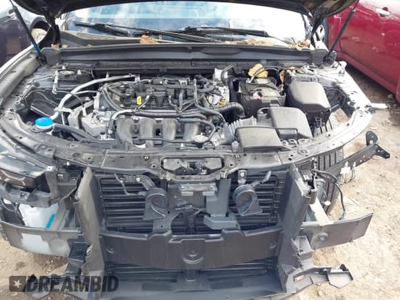 ✅ 2023 Mazda CX-50 S Preferred Plus • VIN: 7MMVABCM3PN148976 • Lot: 43571314. Listed on IAAI with 29,020 mi. Free auction sales archive from the USA and detailed vehicle history report at DreamBid. Image 10.