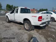 ✅ 2007 Ford Ranger XLT • VIN: 1FTZR45E77PA36231 • Lot: 43156995. Wystawiony na IAAI z przebiegiem 75 279 mil. Bezpłatny archiwum sprzedaży aukcyjnych z USA i szczegółowy raport historii pojazdu na DreamBid. Zdjęcie 3.