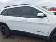 ✅ 2016 Jeep Cherokee Latitude • VIN: 1C4PJMCSXGW214243 • Lot: 40850362. Listed on IAAI with 96,240 mi. Free auction sales archive from the USA and detailed vehicle history report at DreamBid. Image 13.