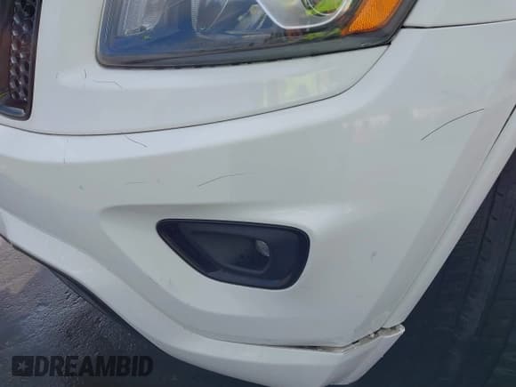 ✅ 2015 Jeep Grand Cherokee Laredo • VIN: 1C4RJEAGXFC668957 • Lot: 42071646. Wystawiony na IAAI z przebiegiem 129 508 mil. Bezpłatny archiwum sprzedaży aukcyjnych z USA i szczegółowy raport historii pojazdu na DreamBid. Zdjęcie 6.