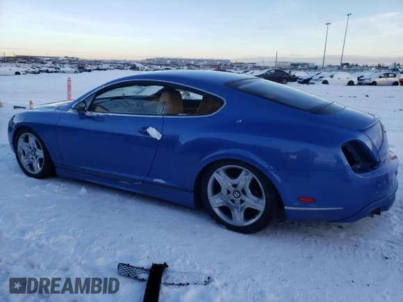 ✅ 2005 Bentley Continental GT GT • VIN: SCBCR63W25C029921 • Lot: 70390602. Wystawiony na Copart z przebiegiem 90 067 mil. Bezpłatny archiwum sprzedaży aukcyjnych z USA i szczegółowy raport historii pojazdu na DreamBid. Zdjęcie 2.