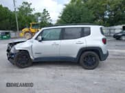 ✅ 2020 Jeep Renegade Latitude • VIN: ZACNJABB6LPL51031 • Lot: 42827729. Wystawiony na IAAI z przebiegiem 68 540 mil. Bezpłatny archiwum sprzedaży aukcyjnych z USA i szczegółowy raport historii pojazdu na DreamBid. Zdjęcie 14.
