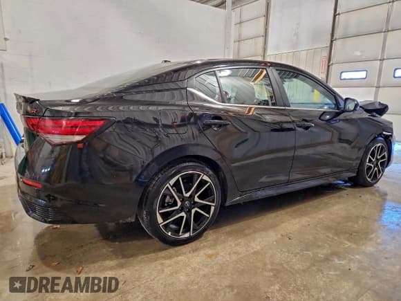 ✅ 2025 Nissan Sentra SR • VIN: 3N1AB8DV8SY329785 • Lot: 95860335. Listed on Copart with 10,260 mi. Free auction sales archive from the USA and detailed vehicle history report at DreamBid. Image 3.