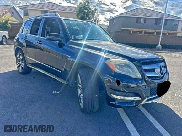 ✅ 2013 Mercedes-Benz GLK 350 • VIN: WDCGG5HB3DG053201 • Лот: 95333995. Опубликован ранее на Copart с пробегом 184 631 миль. Бесплатный доступ к архиву аукционных продаж из США и подробный отчёт об истории автомобиля на DreamBid. Изображение 1.