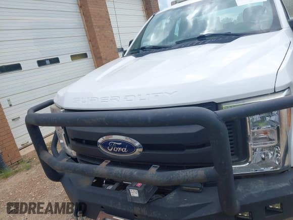 ✅ 2017 Ford F-250 • VIN: 1FD7X2BT3HED33204 • Lot: 42763137. Listed on IAAI with 125,270 mi. Free auction sales archive from the USA and detailed vehicle history report at DreamBid. Image 14.