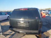 ✅ 2014 Chevrolet Tahoe Commercial • VIN: 1GNLC2E07ER222215 • Lot: 43580480. Wystawiony na IAAI z przebiegiem Nie podano. Bezpłatny archiwum sprzedaży aukcyjnych z USA i szczegółowy raport historii pojazdu na DreamBid. Zdjęcie 16.