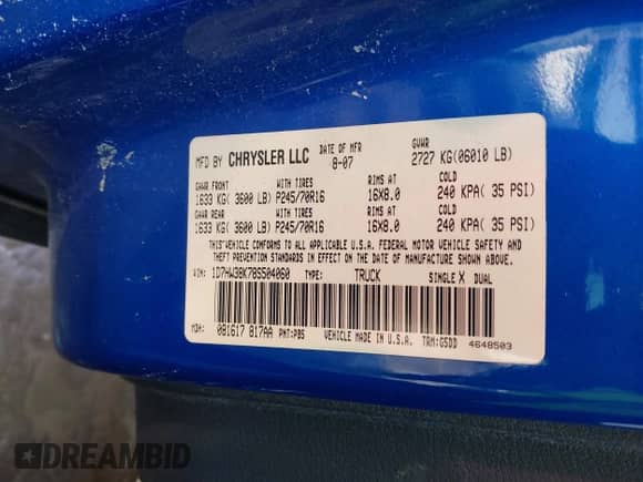 2008 Dodge Dakota SXT z VIN 1D7HW38K78S504060, wystawiony jako IAAI lot #41640644 z przebiegiem Nie podano mil oraz . Historia ofert i sprzedaży dostępna na DreamBid. Obrazek 9.