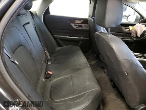 ✅ 2017 Jaguar XF 35t Premium • VIN: SAJBD4BV4HCY29193 • Lot: 87858885. Listed on Copart with 89,259 mi. Free auction sales archive from the USA and detailed vehicle history report at DreamBid. Image 10.