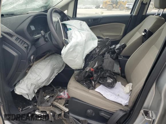 ✅ 2020 Ford EcoSport S • VIN: MAJ6S3FL7LC365677 • Лот: 82280065. Опубликован ранее на Copart с пробегом Не указан. Бесплатный доступ к архиву аукционных продаж из США и подробный отчёт об истории автомобиля на DreamBid. Изображение 7.