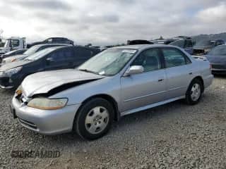 2002 Honda Accord EX с VIN 1HGCG16592A016245, выставлен на аукционе Copart как лот 82239455 с пробегом 188 987 миль миль и Списание • Salvage title. История ставок и продаж доступна на DreamBid. Изображение 1.