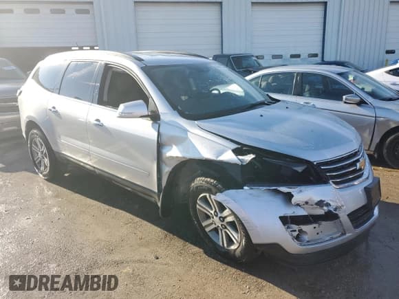 ✅ 2016 Chevrolet Traverse LT • VIN: 1GNKRHKD2GJ155366 • Lot: 36882754. Wystawiony na Copart z przebiegiem 80 494 mil. Bezpłatny archiwum sprzedaży aukcyjnych z USA i szczegółowy raport historii pojazdu na DreamBid. Zdjęcie 4.