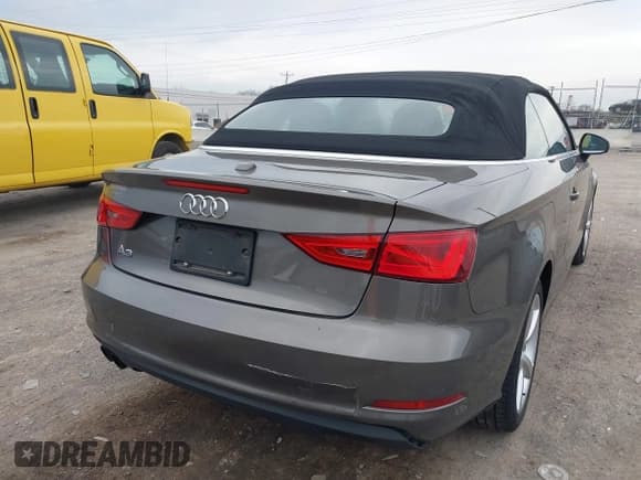 ✅ 2015 Audi A3 Premium • VIN: WAU6CLFF4F1036756 • Lot: 43763455. Listed on IAAI with 159,062 mi. Free auction sales archive from the USA and detailed vehicle history report at DreamBid. Image 6.