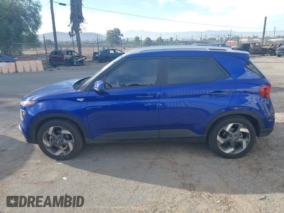 ✅ 2023 Hyundai Venue SEL • VIN: KMHRC8A32PU240185 • Lot: 41468823. Listed on IAAI with 33,420 mi. Free auction sales archive from the USA and detailed vehicle history report at DreamBid. Image 14.