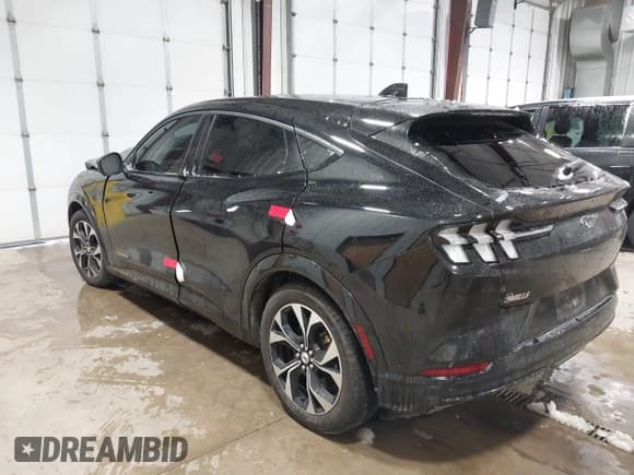 ✅ 2021 Ford Mustang Mach-E Premium • VIN: 3FMTK3SU3MMA28480 • Lot: 43763687. Listed on IAAI with 17,695 mi. Free auction sales archive from the USA and detailed vehicle history report at DreamBid. Image 3.