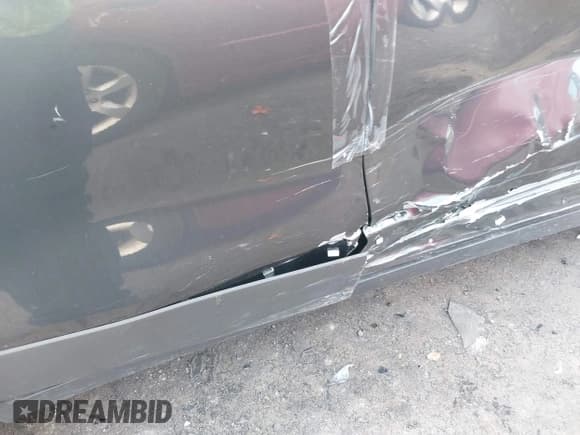 ✅ 2020 Chevrolet Trax LS • VIN: 3GNCJKSB3LL175488 • Lot: 43665428. Listed on IAAI with 27,263 mi. Free auction sales archive from the USA and detailed vehicle history report at DreamBid. Image 17.