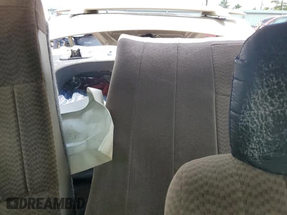 ✅ 2002 Pontiac Grand Am SE1 • VIN: 1G2NF52F22C201293 • Lot: 66002395. Listed on Copart with 66,152 mi. Free auction sales archive from the USA and detailed vehicle history report at DreamBid. Image 10.