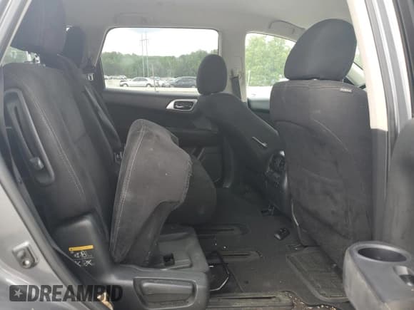 ✅ 2015 Nissan Pathfinder SL • VIN: 5N1AR2MN3FC660810 • Lot: 55645045. Listed on Copart with 115,126 mi. Free auction sales archive from the USA and detailed vehicle history report at DreamBid. Image 11.
