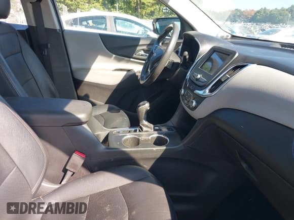 ✅ 2019 Chevrolet Equinox LS • VIN: 3GNAXSEV6KL360273 • Лот: 43204388. Опубликован ранее на IAAI с пробегом 17 150 миль. Бесплатный доступ к архиву аукционных продаж из США и подробный отчёт об истории автомобиля на DreamBid. Изображение 5.