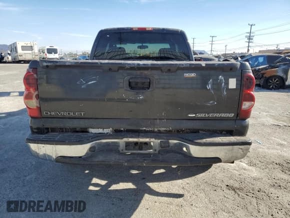 ✅ 2003 Chevrolet Silverado 1500 Work Truck • VIN: 1GCEC19X53Z359363 • Лот: 81646724. Опубликован ранее на Copart с пробегом 246 927 миль. Бесплатный доступ к архиву аукционных продаж из США и подробный отчёт об истории автомобиля на DreamBid. Изображение 6.