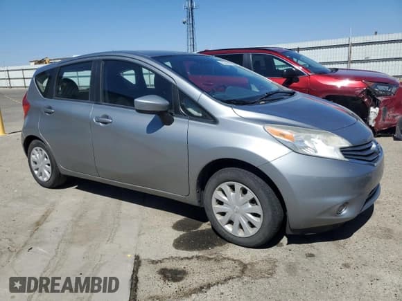 ✅ 2015 Nissan Note SR • VIN: 3N1CE2CP3FL405920 • Lot: 63944965. Listed on Copart with 226,265 mi. Free auction sales archive from the USA and detailed vehicle history report at DreamBid. Image 4.