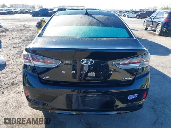 ✅ 2019 Hyundai Sonata Limited • VIN: KMHE54L21KA091784 • Лот: 41868217. Опубликован ранее на IAAI с пробегом 62 179 миль. Бесплатный доступ к архиву аукционных продаж из США и подробный отчёт об истории автомобиля на DreamBid. Изображение 16.