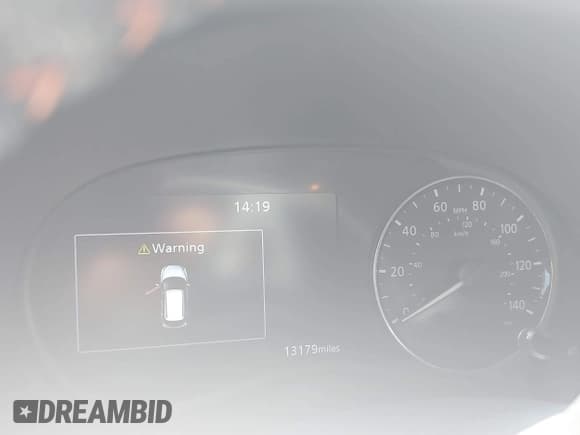 ✅ 2024 Nissan Kicks SR • VIN: 3N1CP5DVXRL538459 • Lot: 43446466. Wystawiony na IAAI z przebiegiem 13 179 mil. Bezpłatny archiwum sprzedaży aukcyjnych z USA i szczegółowy raport historii pojazdu na DreamBid. Zdjęcie 7.